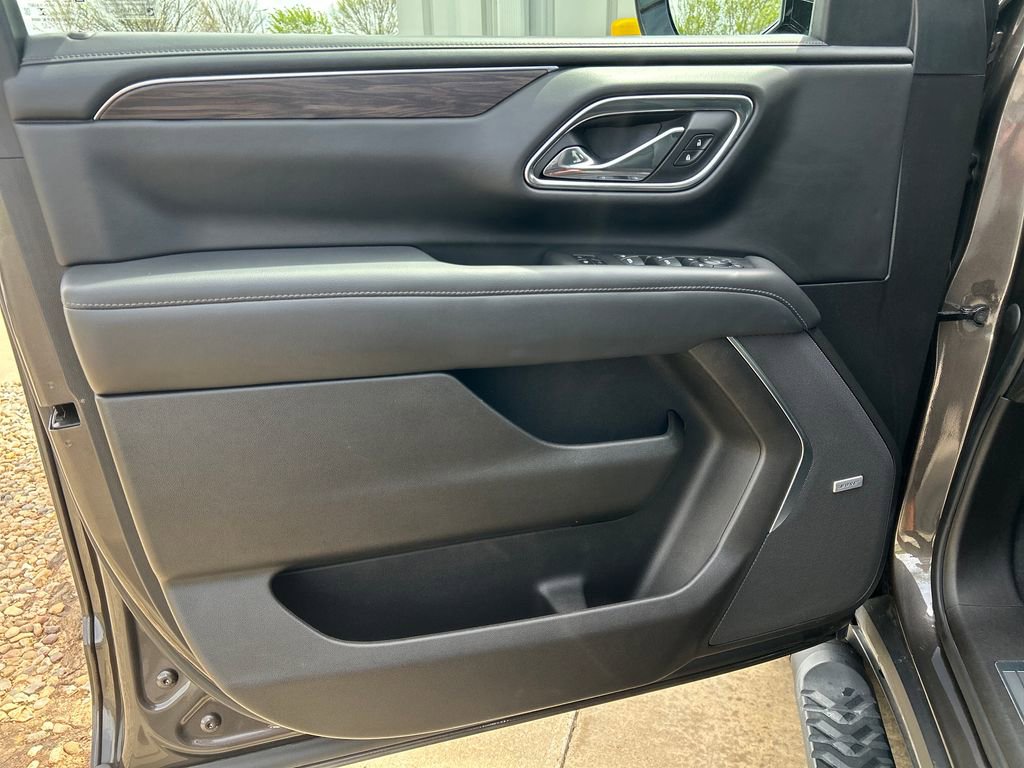 Certified 2021 Chevrolet Tahoe Z71 w/ Luxury Package image 25