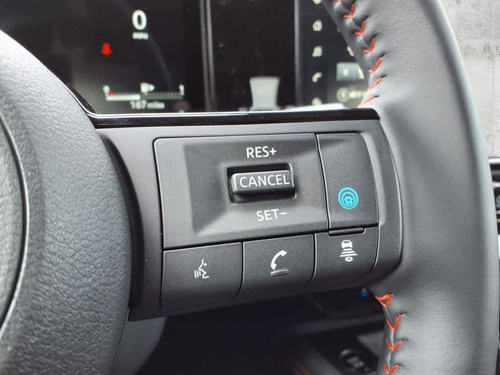 New 2025 Nissan Kicks SR image 21
