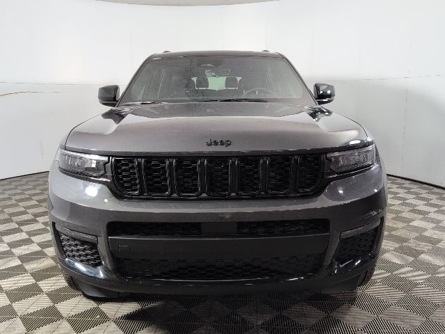 New 2025 Jeep Grand Cherokee L Limited AWD/4WD image 2