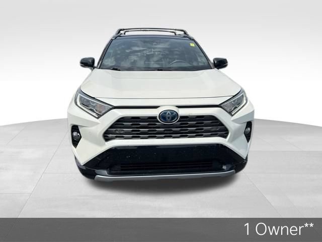 Used 2020 Toyota RAV4 XSE AWD/4WD image 2
