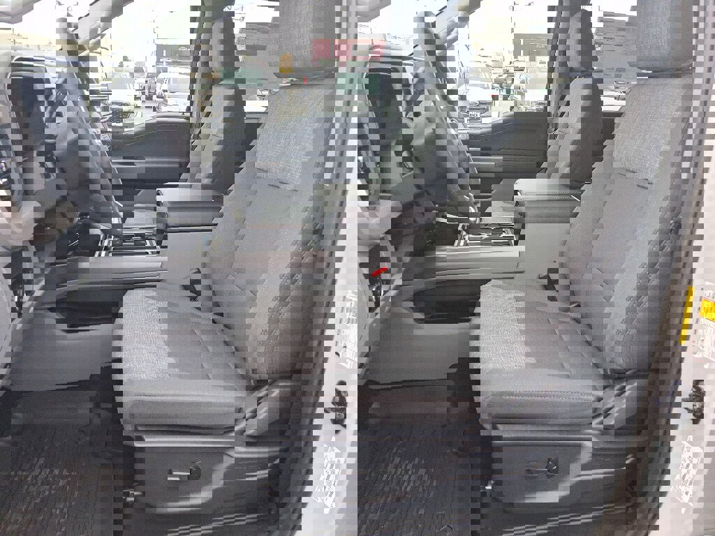 New 2026 Ford F250 XLT w/ XLT Premium Package image 10