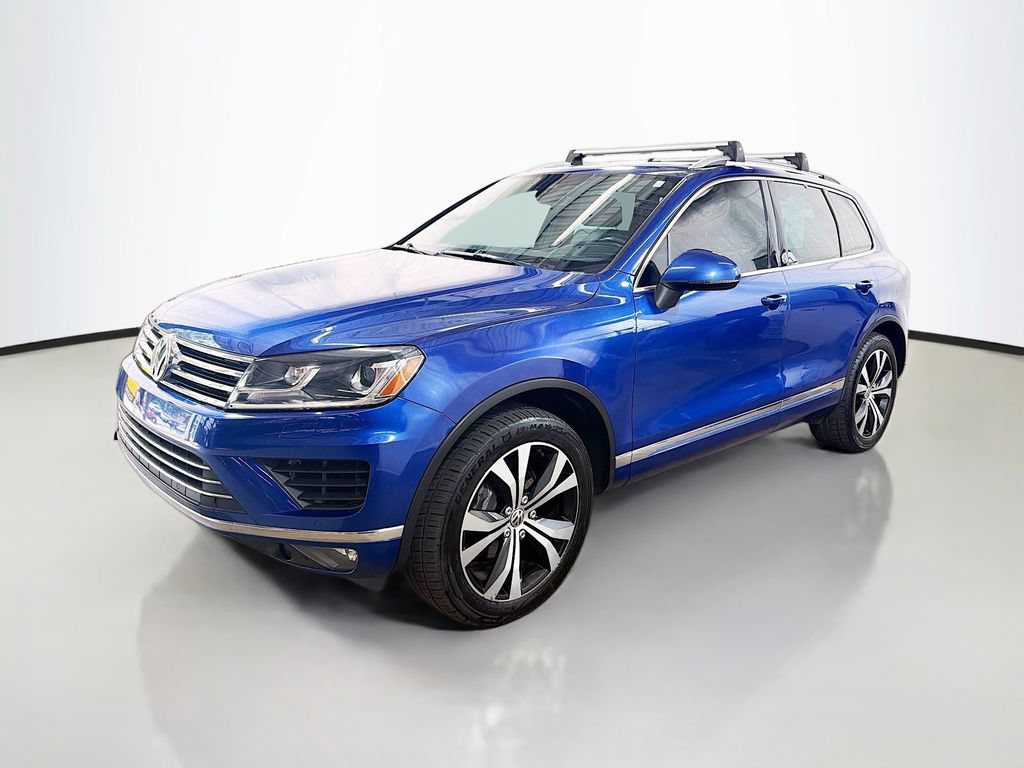 Used 2017 Volkswagen Touareg Wolfsburg Edition AWD/4WD image 5