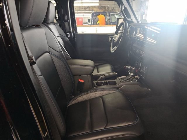 Used 2024 Jeep Wrangler High Altitude AWD/4WD image 10