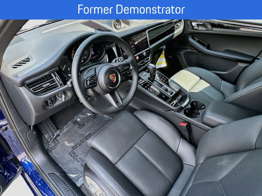 New 2026 Porsche Macan AWD/4WD image 4