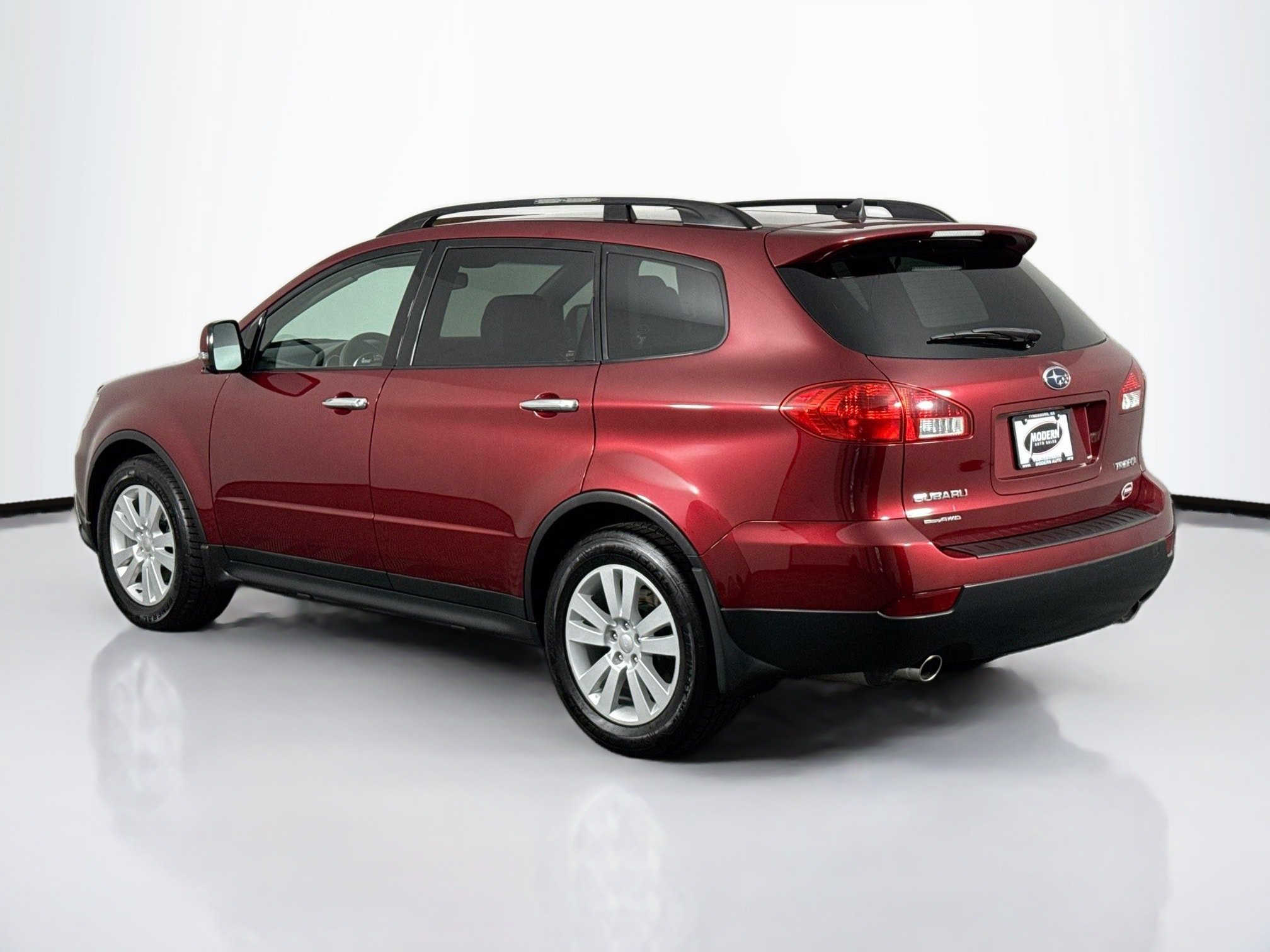 Used 2012 Subaru Tribeca Limited w/ PWR Moonroof Pkg AWD/4WD image 9