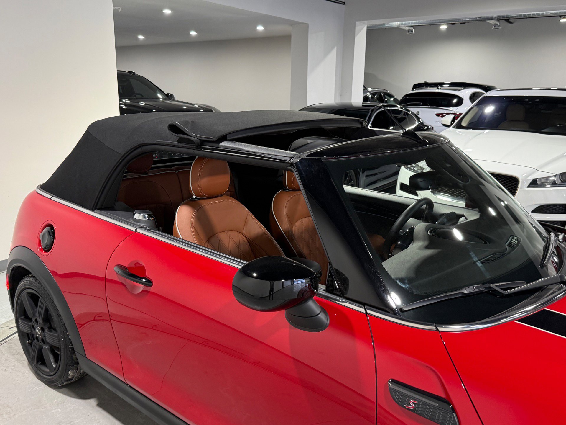 Used 2023 MINI Cooper S w/ Signature Upholstery Package image 25