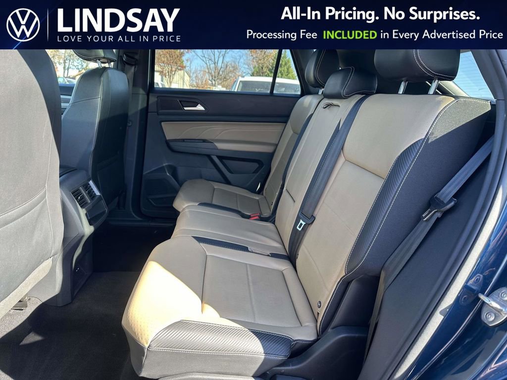 Used 2022 Volkswagen Atlas Cross Sport SEL R-Line image 12