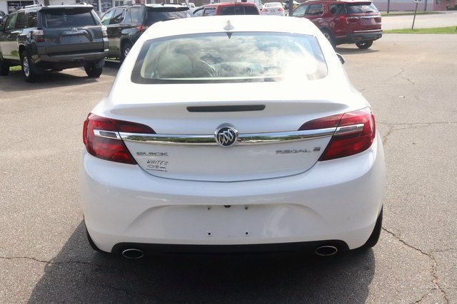 Used 2016 Buick Regal image 6