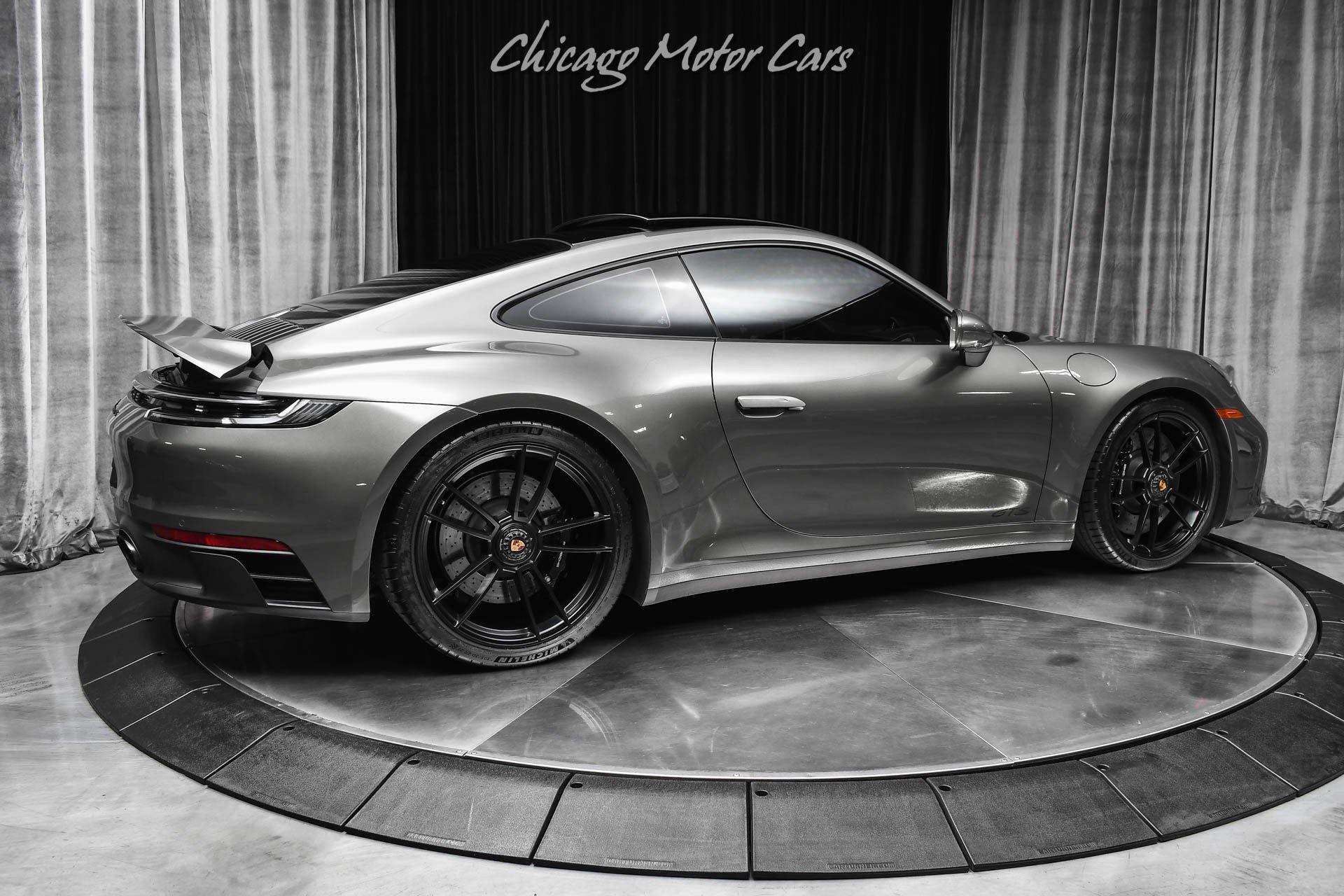 Used 2023 Porsche 911 Carrera 4 GTS AWD/4WD image 5