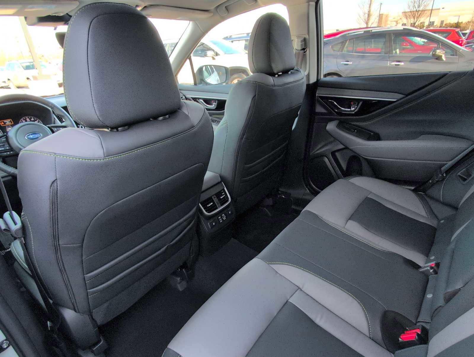 Certified 2025 Subaru Outback Onyx Edition XT image 19