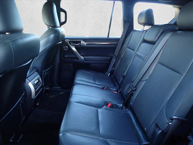 Used 2021 Lexus GX 460 Luxury w/ Accessory Package AWD/4WD image 9