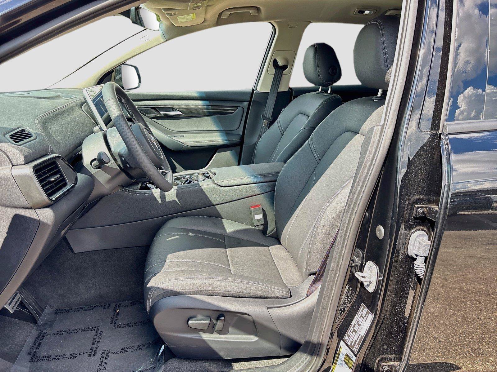 New 2027 VinFast VF 8 Eco AWD/4WD image 20