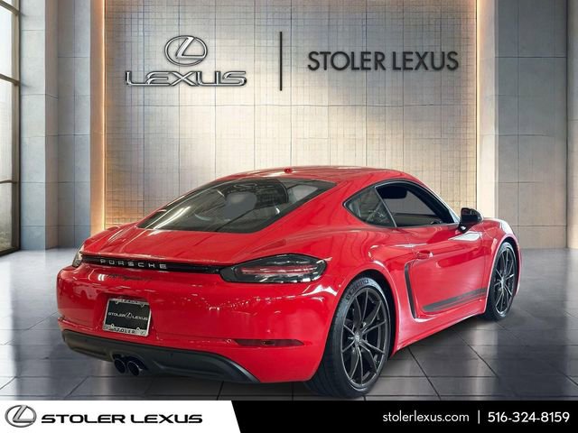 Used 2023 Porsche 718 Cayman RWD image 3