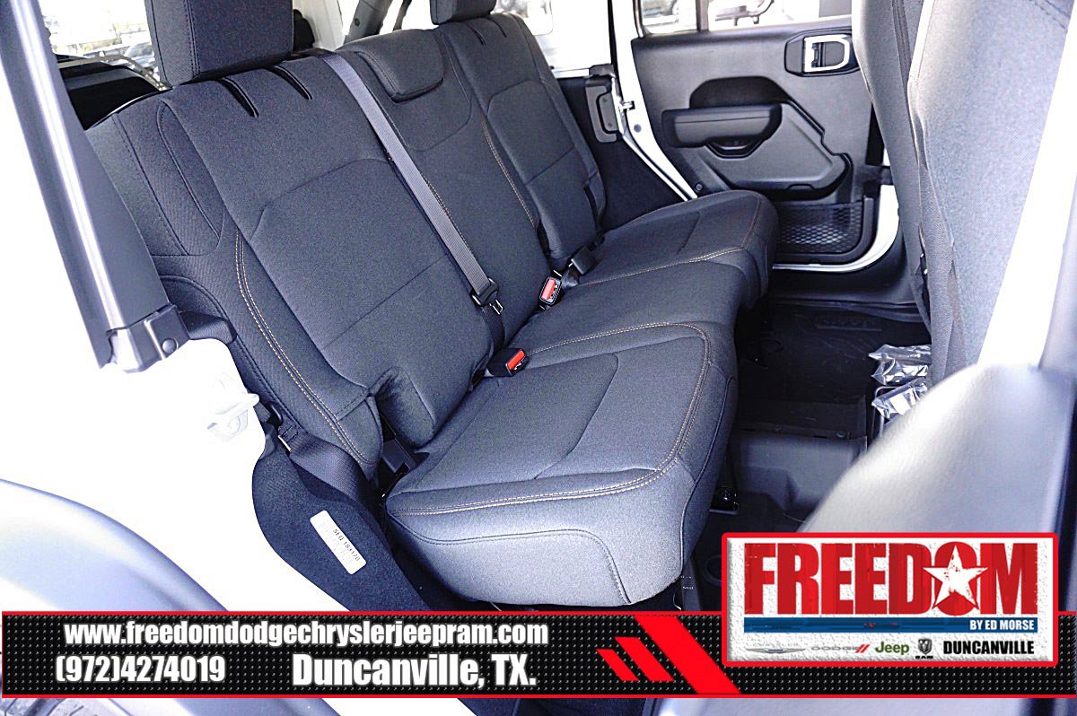 New 2026 Jeep Wrangler Unlimited Sport AWD/4WD image 15