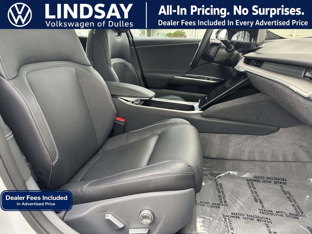 Used 2025 Lucid Air Touring AWD/4WD image 13