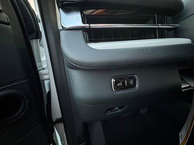 New 2025 Lincoln Navigator Reserve image 26