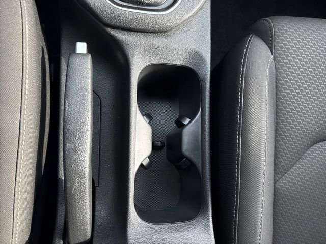 Used 2018 Hyundai Elantra GT image 28