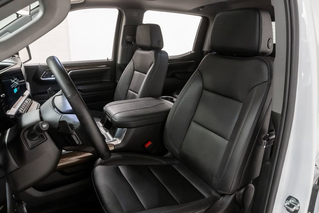 Used 2023 Chevrolet Silverado 1500 LT Trail Boss w/ Convenience Package II AWD/4WD image 14