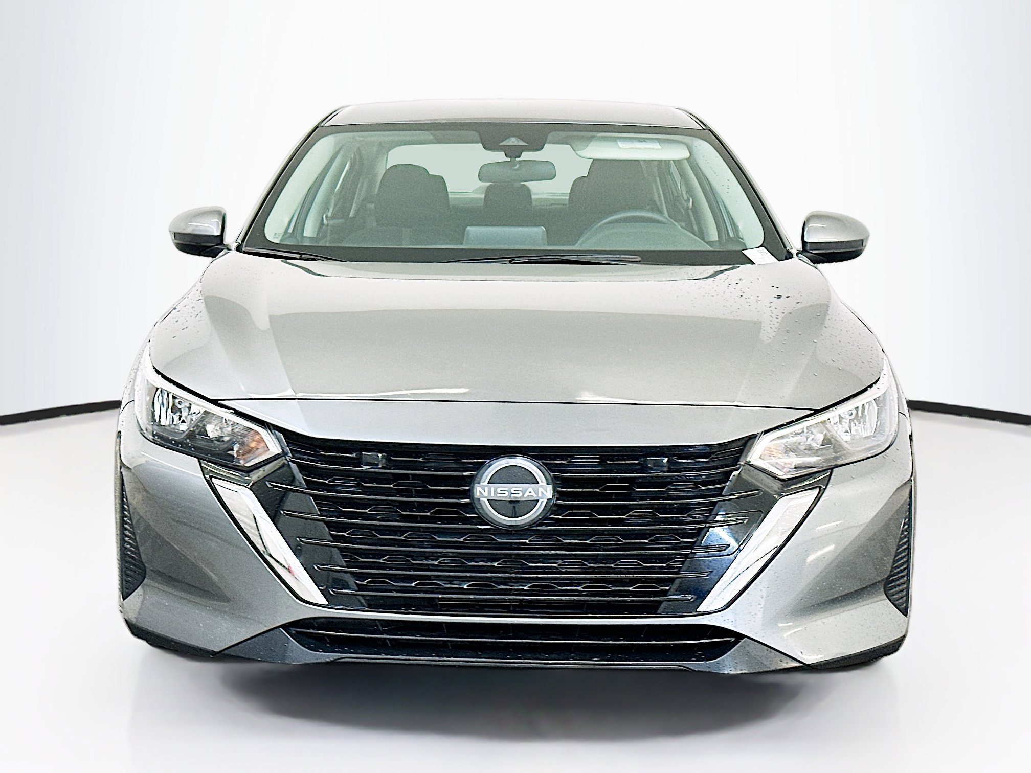 Used 2024 Nissan Sentra SV image 2