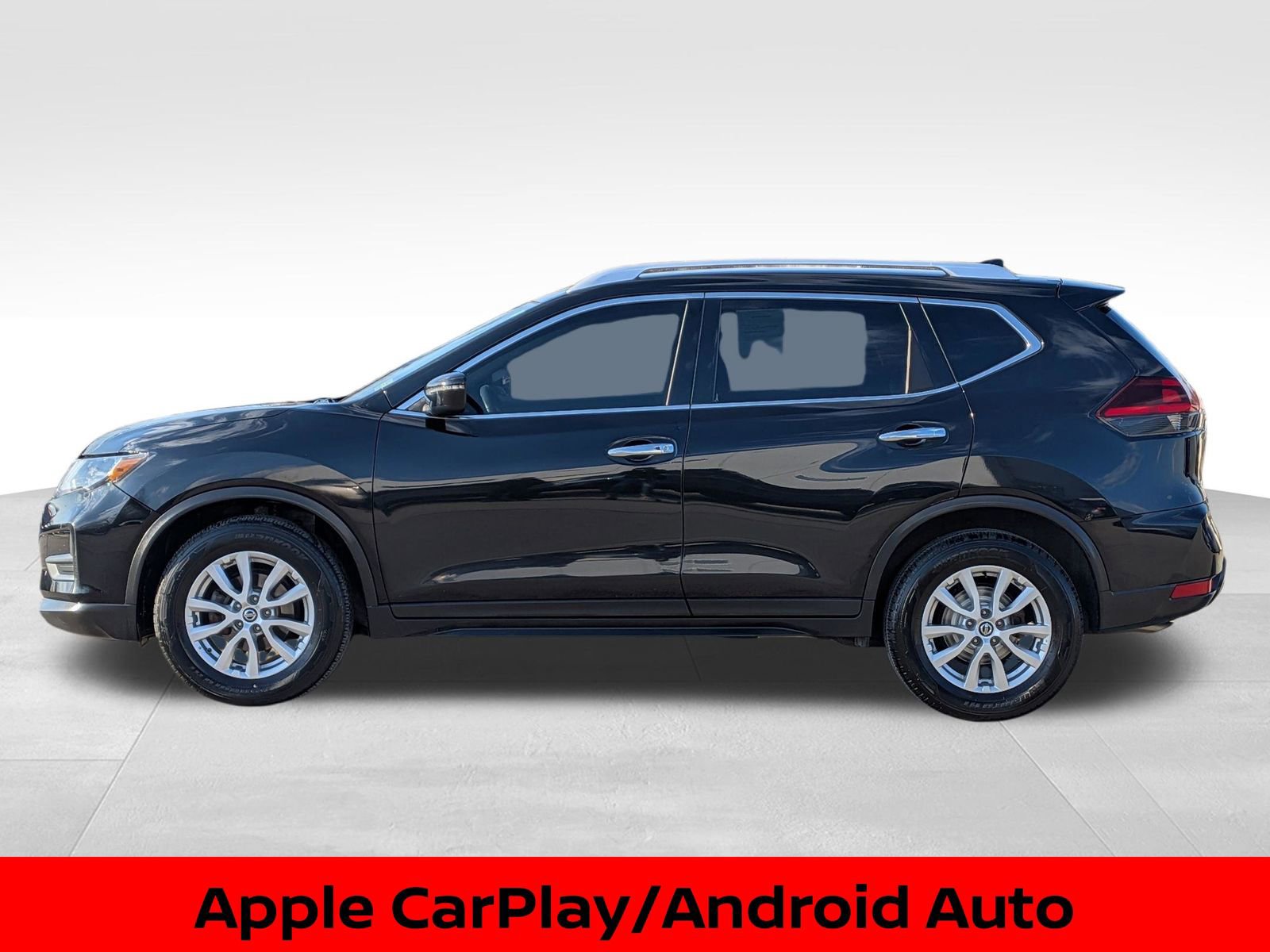Certified 2018 Nissan Rogue SV image 11