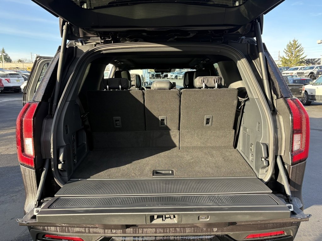 New 2026 Ford Expedition Platinum w/ Stealth Performance Package image 8