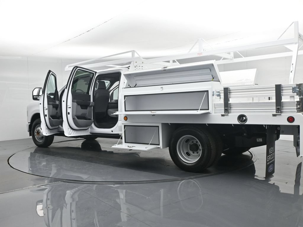 New 2026 Ford F350 XL w/ XL Chrome Package RWD image 28