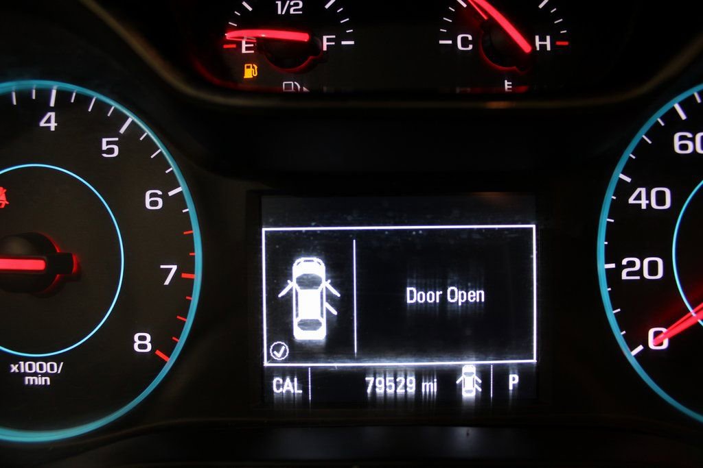 Used 2017 Chevrolet Cruze LT image 19