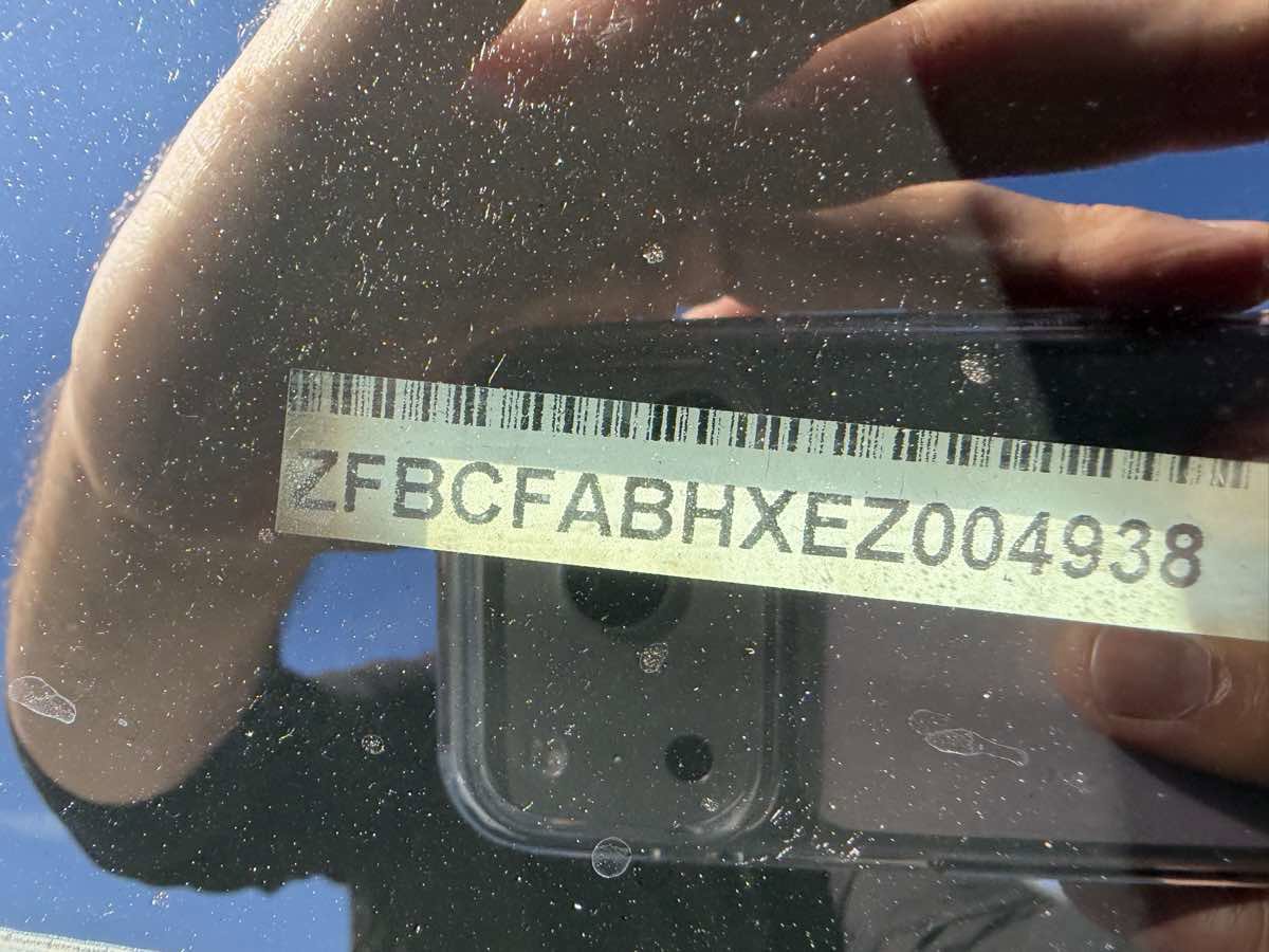 Used 2014 FIAT 500L Easy w/ Popular Equipment Group image 17