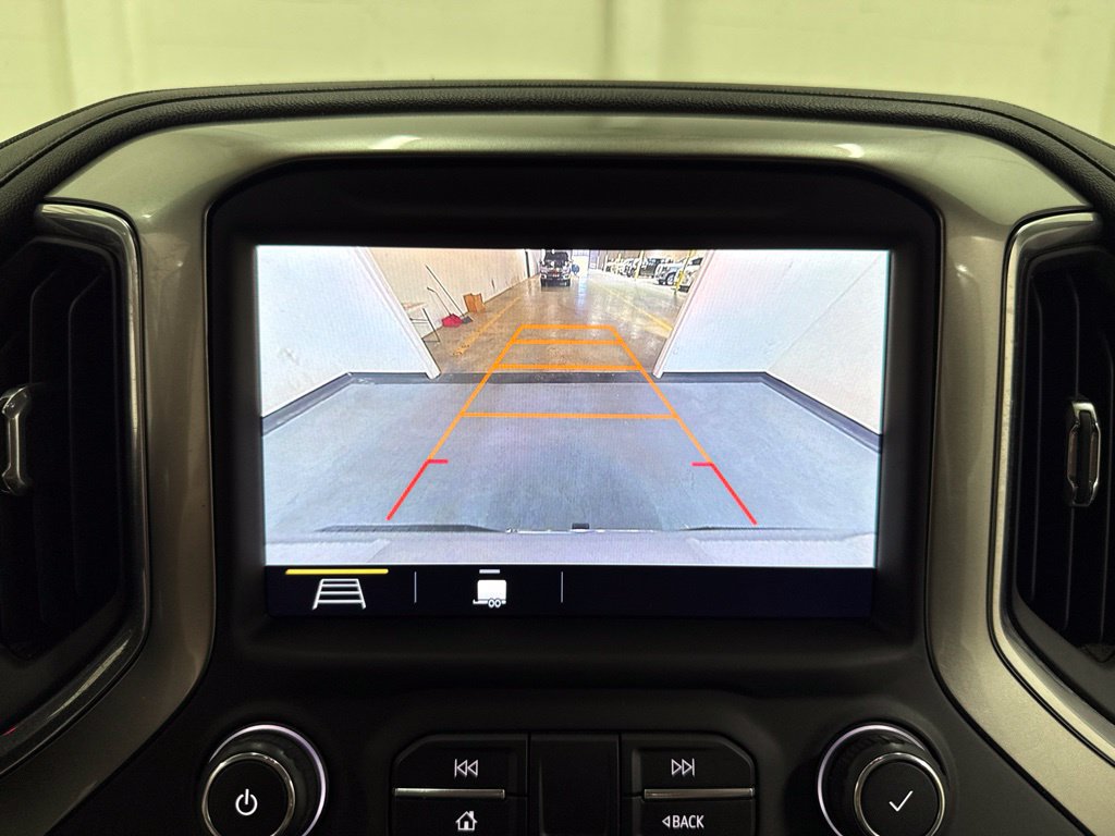 Used 2019 Chevrolet Silverado 1500 LT w/ Texas Edition RWD image 28