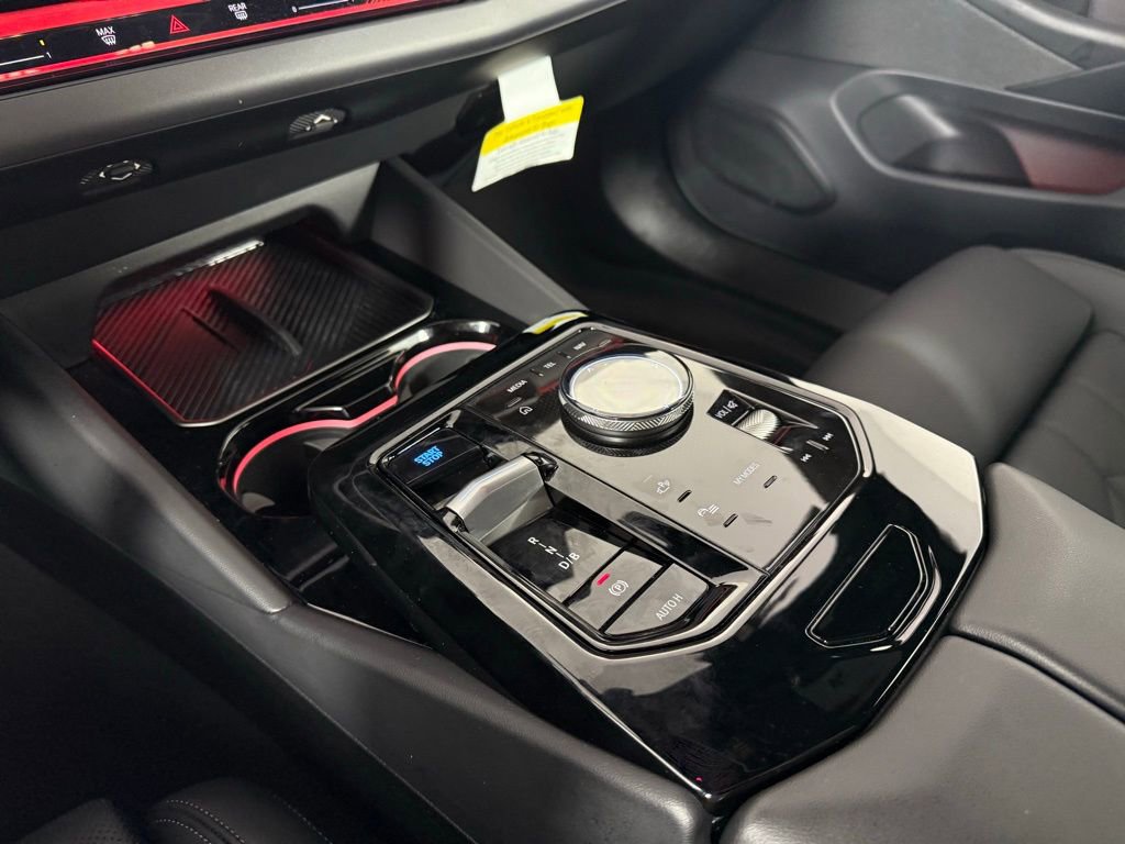 Used 2025 BMW i5 xDrive40 w/ M Sport Package image 18