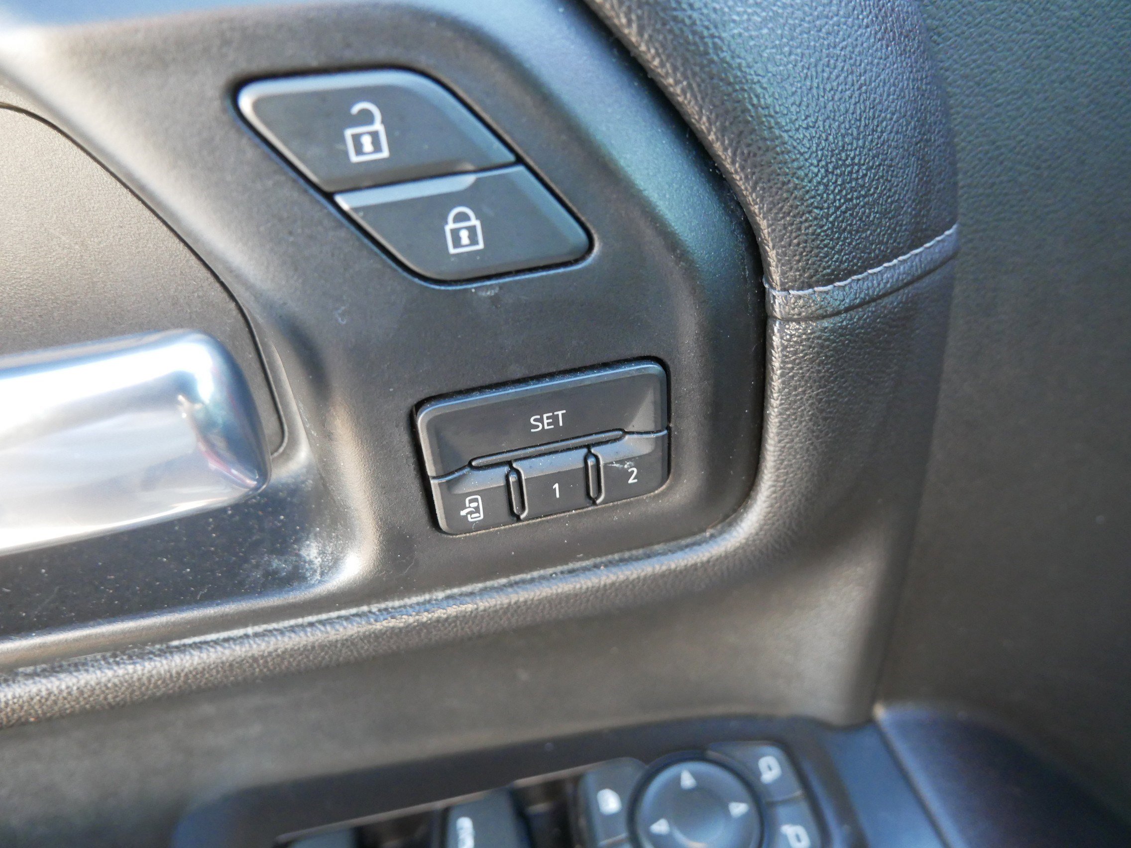 Used 2019 GMC Sierra 1500 SLT w/ SLT Premium Plus Package image 22