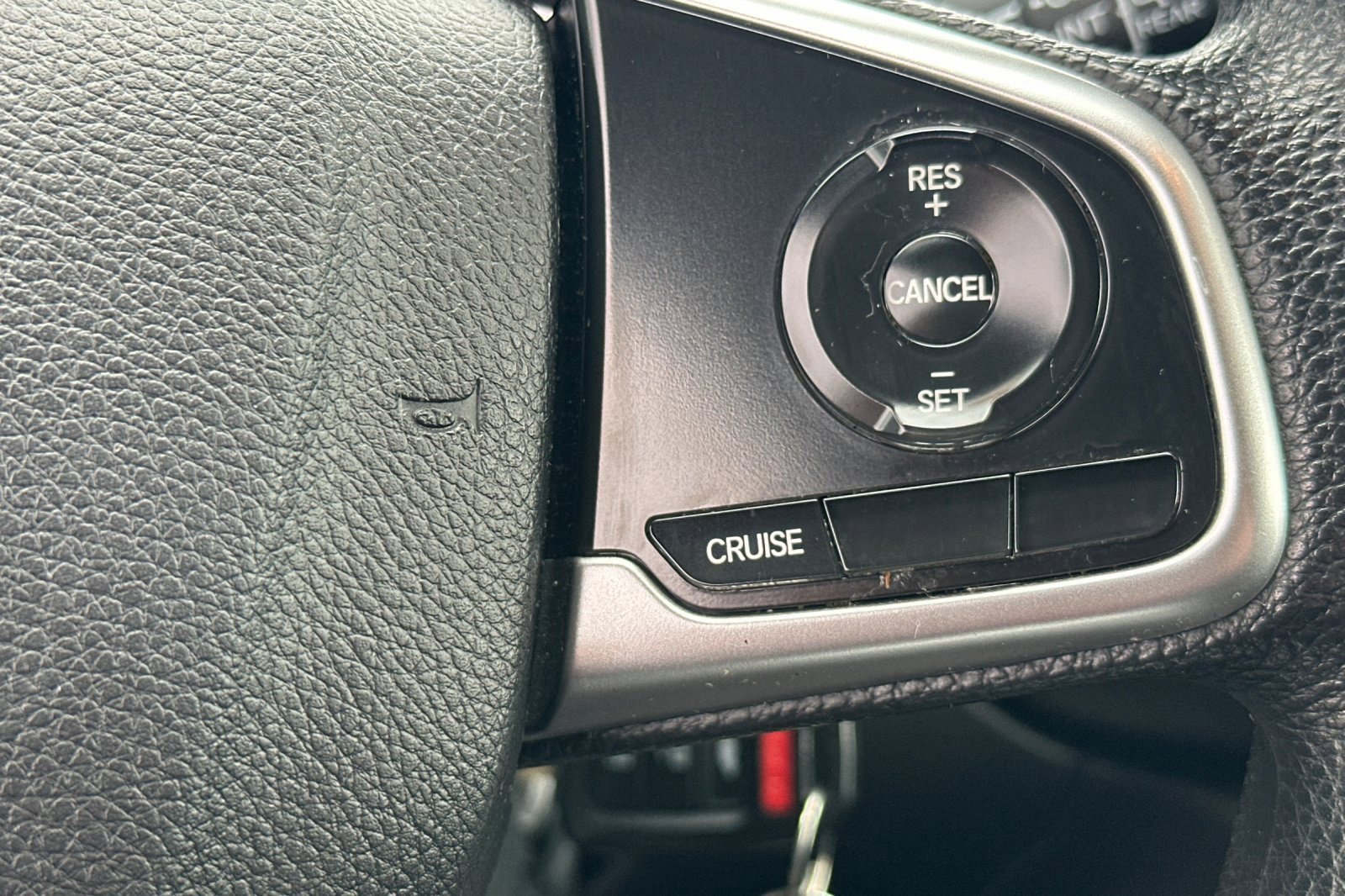 Used 2019 Honda CR-V LX image 30