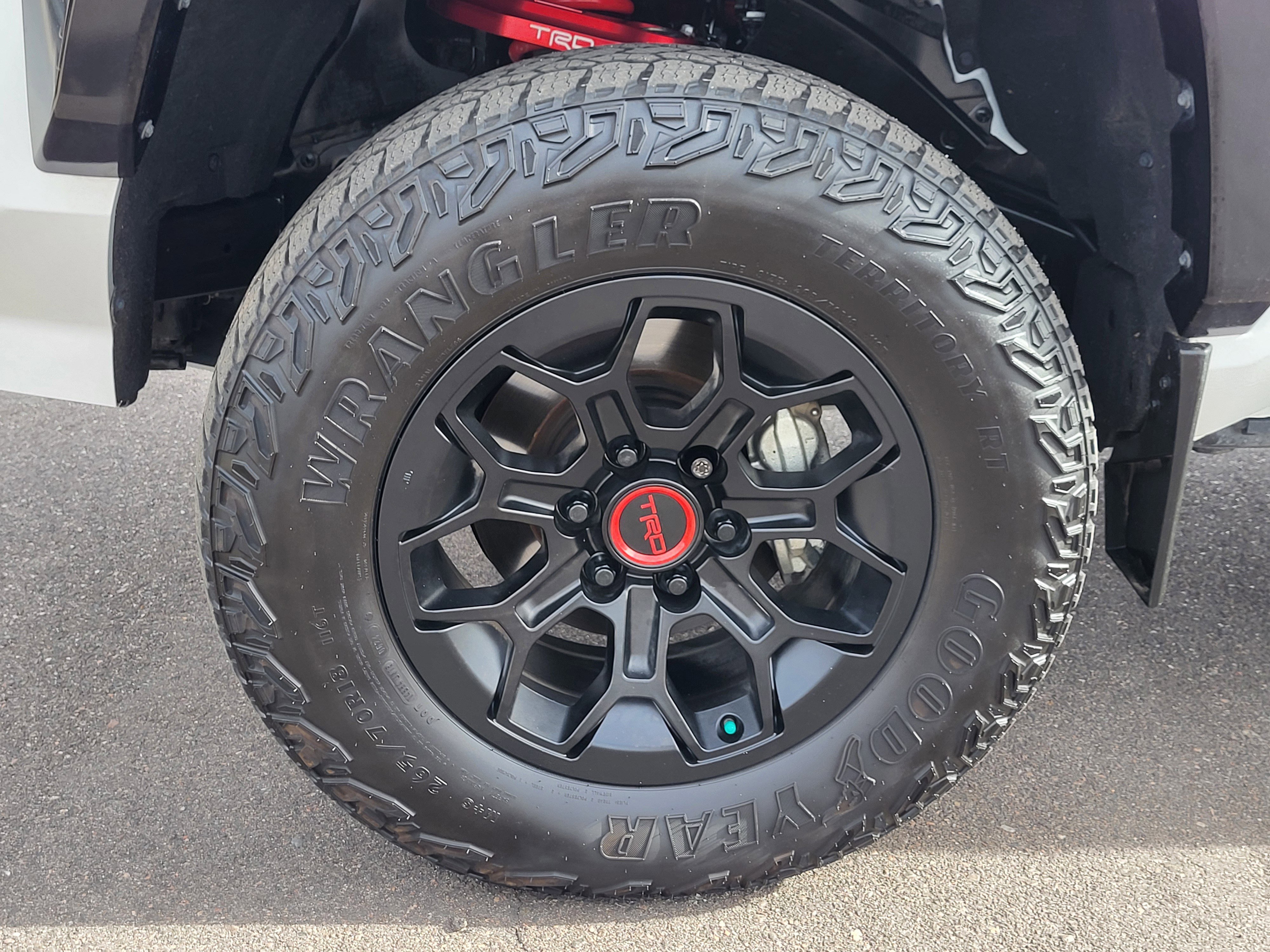 Used 2024 Toyota Tacoma TRD Pro AWD/4WD image 19