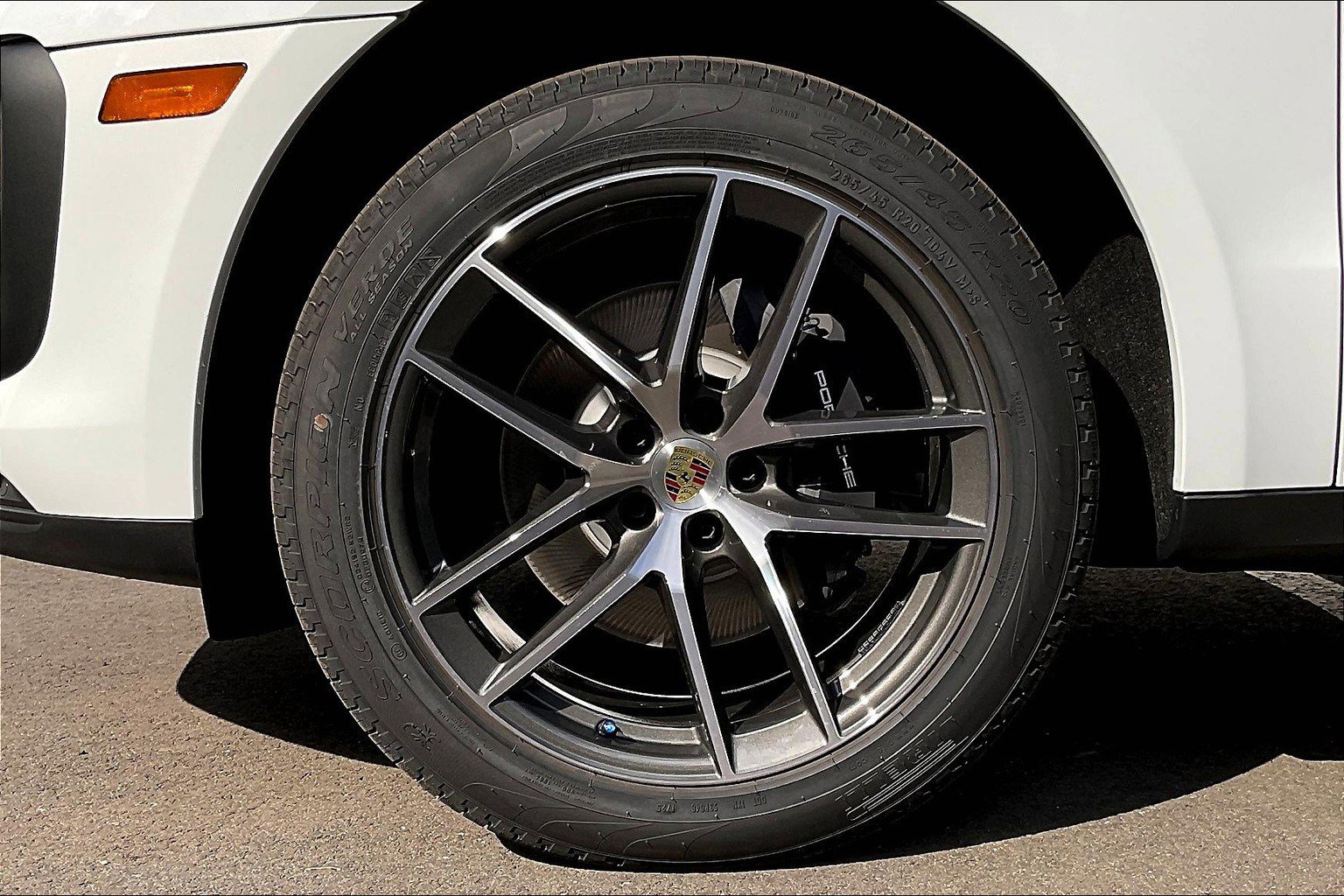 New 2026 Porsche Macan image 13