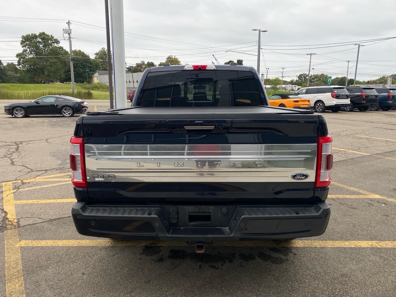 Used 2022 Ford F150 Limited AWD/4WD image 5