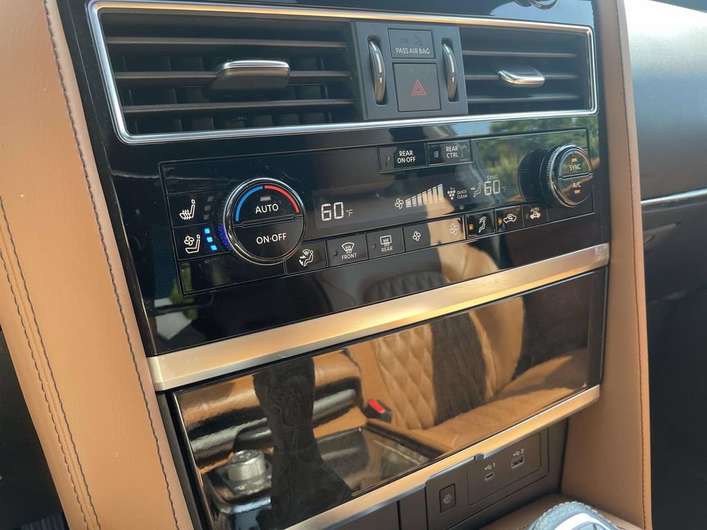 Used 2024 INFINITI QX80 Sensory w/ Cargo Package AWD/4WD image 25