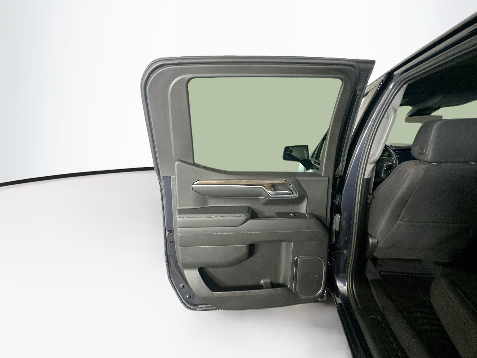 Used 2024 Chevrolet Silverado 1500 LT AWD/4WD image 24