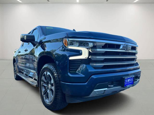 Used 2023 Chevrolet Silverado 1500 High Country w/ Technology Package image 3