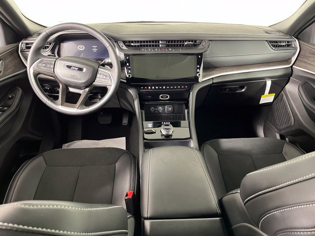 Used 2026 Jeep Grand Cherokee L 4WD image 43