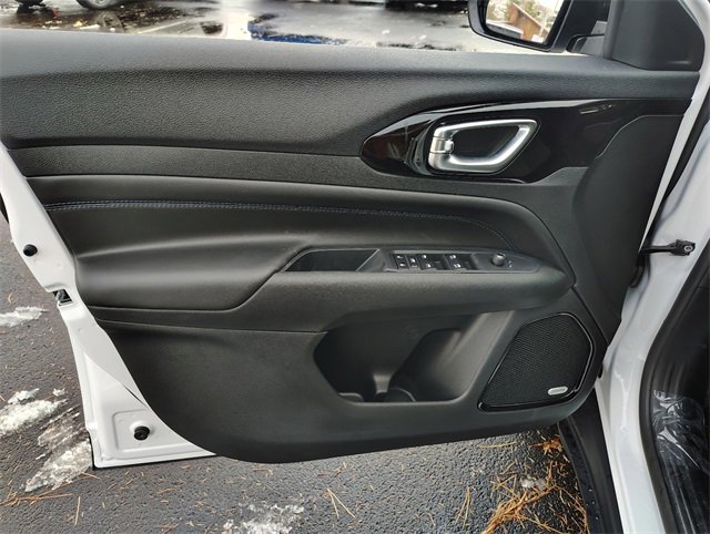 New 2026 Jeep Compass Limited w/ Sun, Sound & Navigation Group image 10
