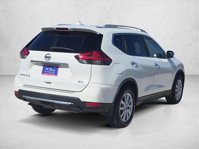 Used 2017 Nissan Rogue SV FWD image 5