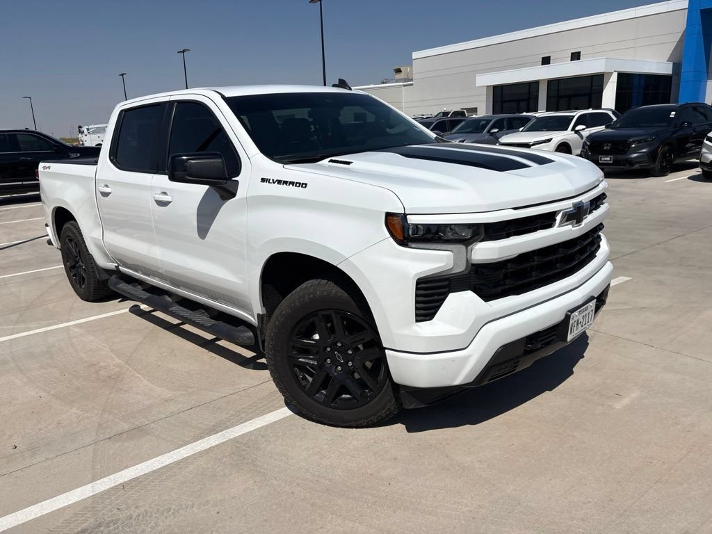 Used 2023 Chevrolet Silverado 1500 RST w/ Rally Edition AWD/4WD image 12