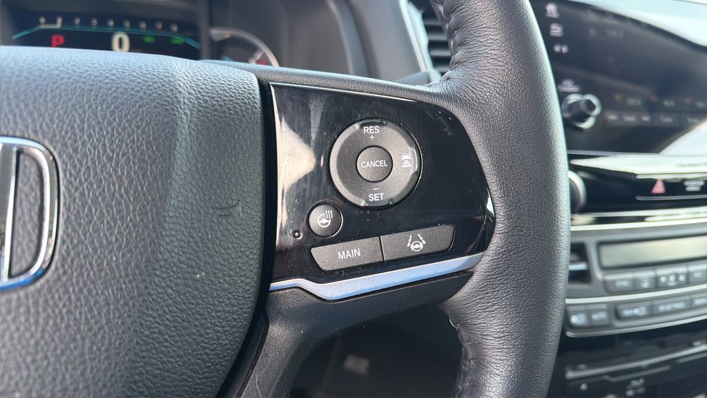 Used 2021 Honda Pilot Elite image 26