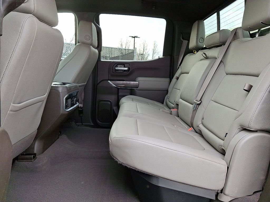 Used 2022 Chevrolet Silverado 1500 LTZ w/ LTZ Premium Package image 13