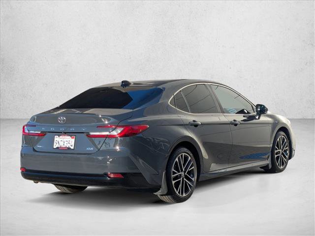 Used 2025 Toyota Camry XLE image 5