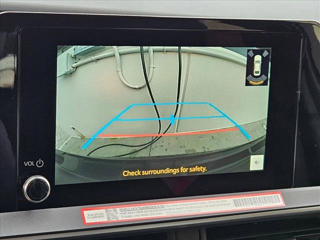 New 2026 Toyota Prius Plug-In Hybrid FWD image 11