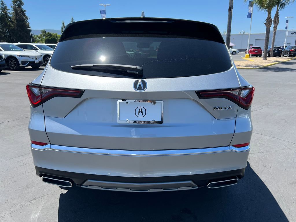 Certified 2025 Acura MDX FWD image 9
