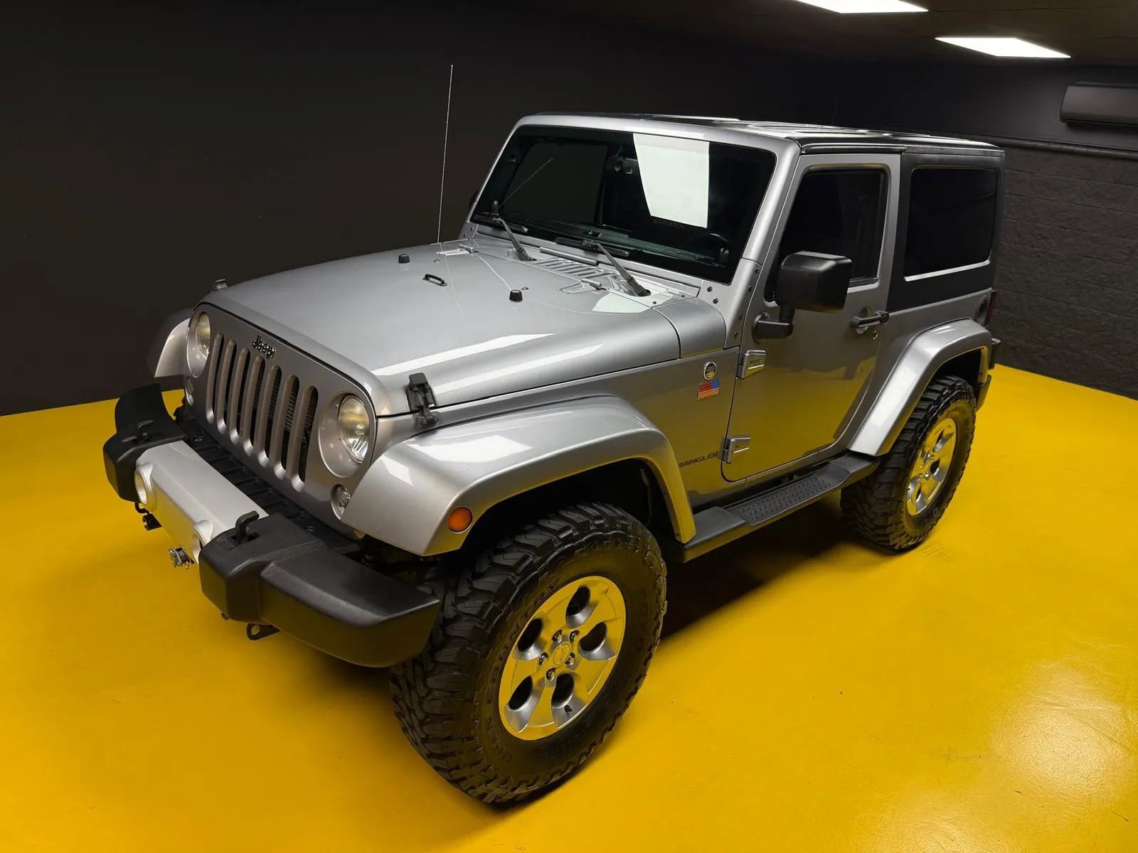 Used 2014 Jeep Wrangler Sahara AWD/4WD image 31