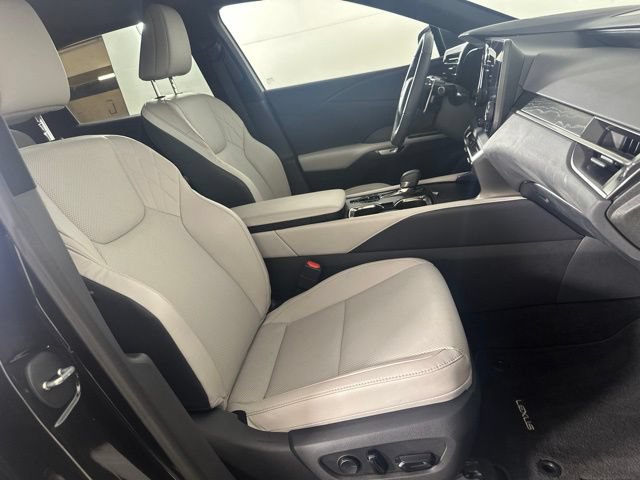 Used 2024 Lexus RX 350 Premium w/ Cold Area Package AWD/4WD image 26