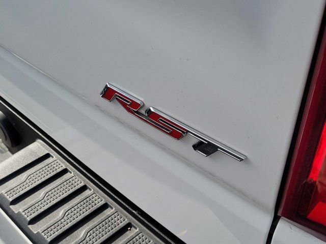 Used 2022 Chevrolet Silverado 1500 RST image 5